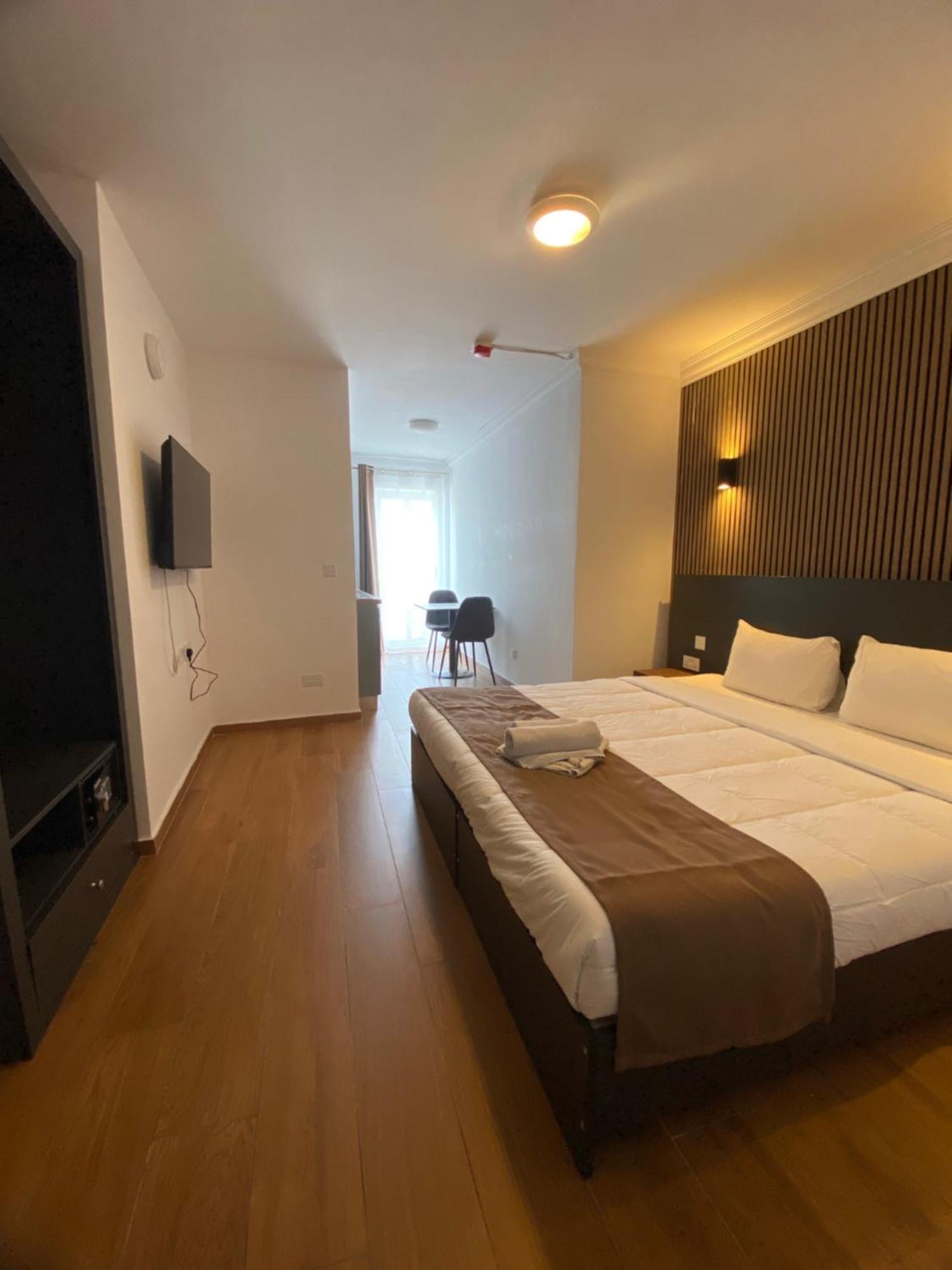 Marina Suites & Apartments - Self Catering - By Tritoni Hotels Gzira 外观 照片